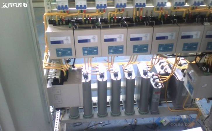 電力電容器