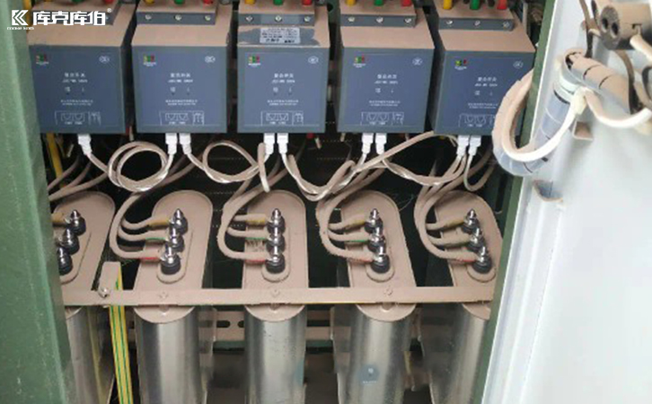 電力電容器