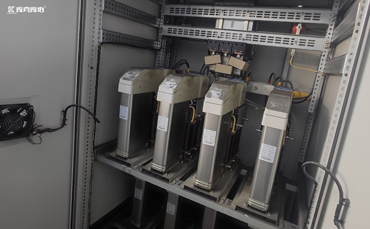 智能電容器