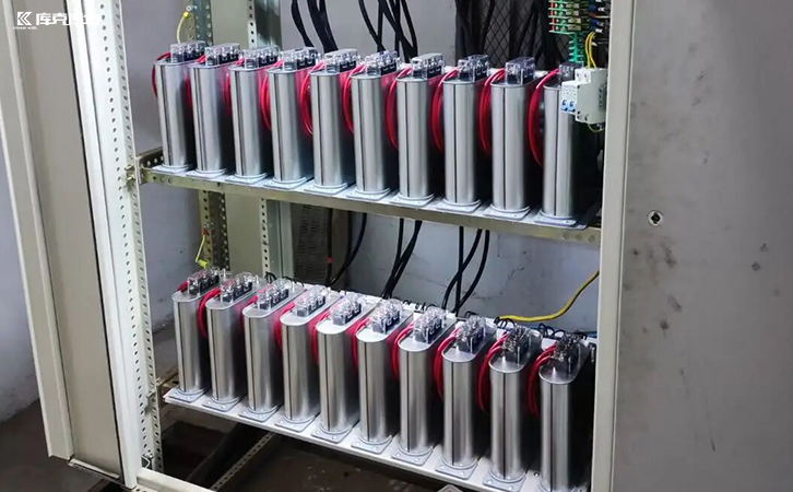 電力電容器