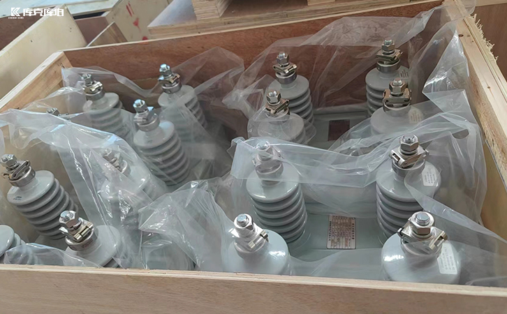 高壓并聯(lián)電容器組